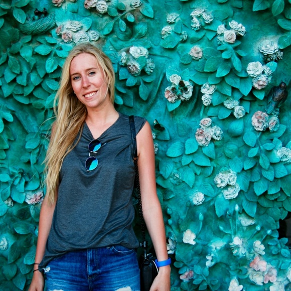 Meet your Posher, Maggy - Picture 1 of 1